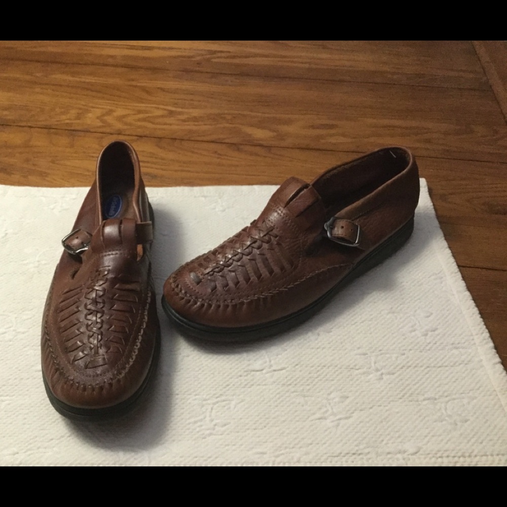 LNWOT Dr Scholl’s “Edith” Leather FIRM